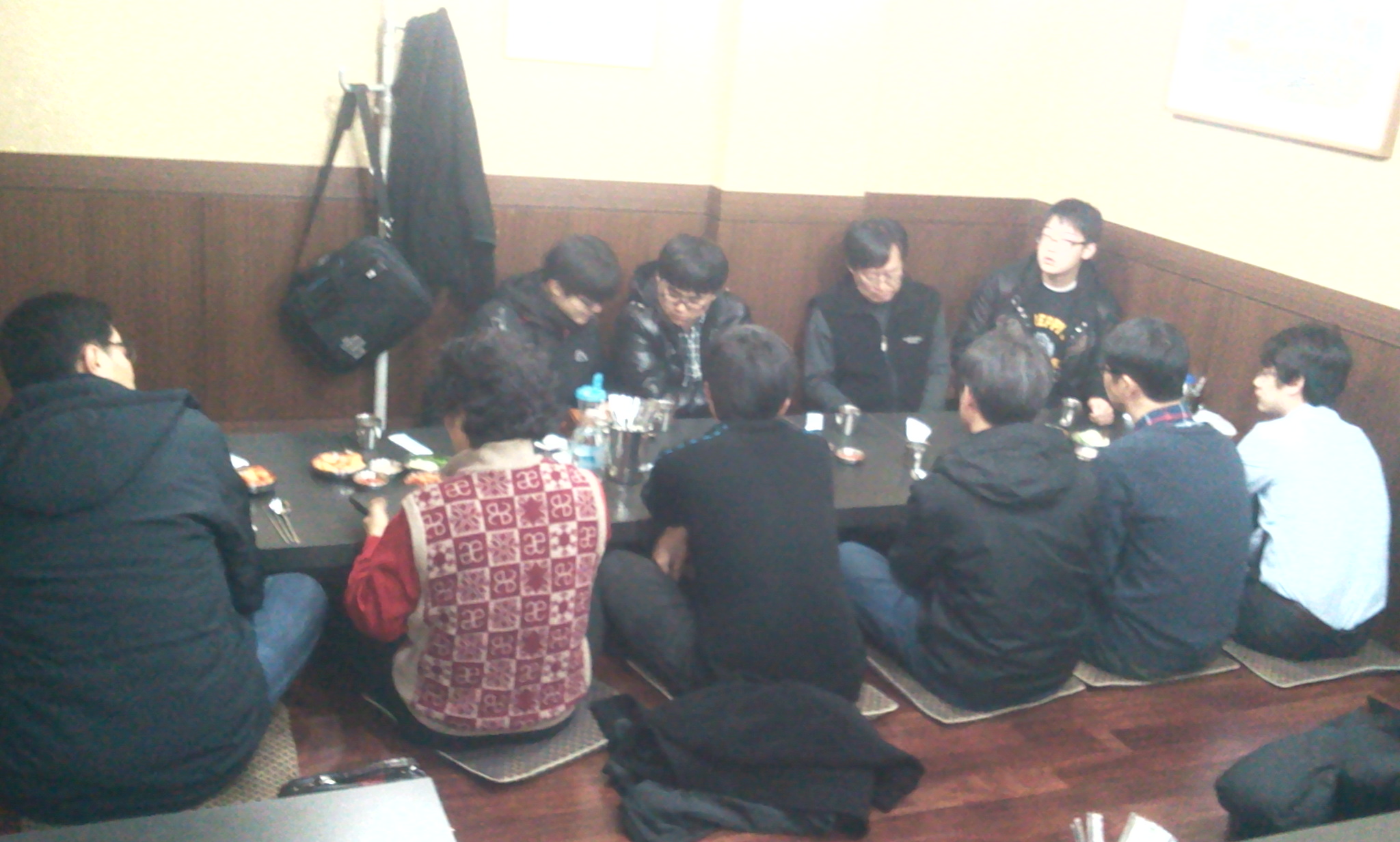 2012-01-14 17.51.19.jpg : xe 사용자모임 식당에서