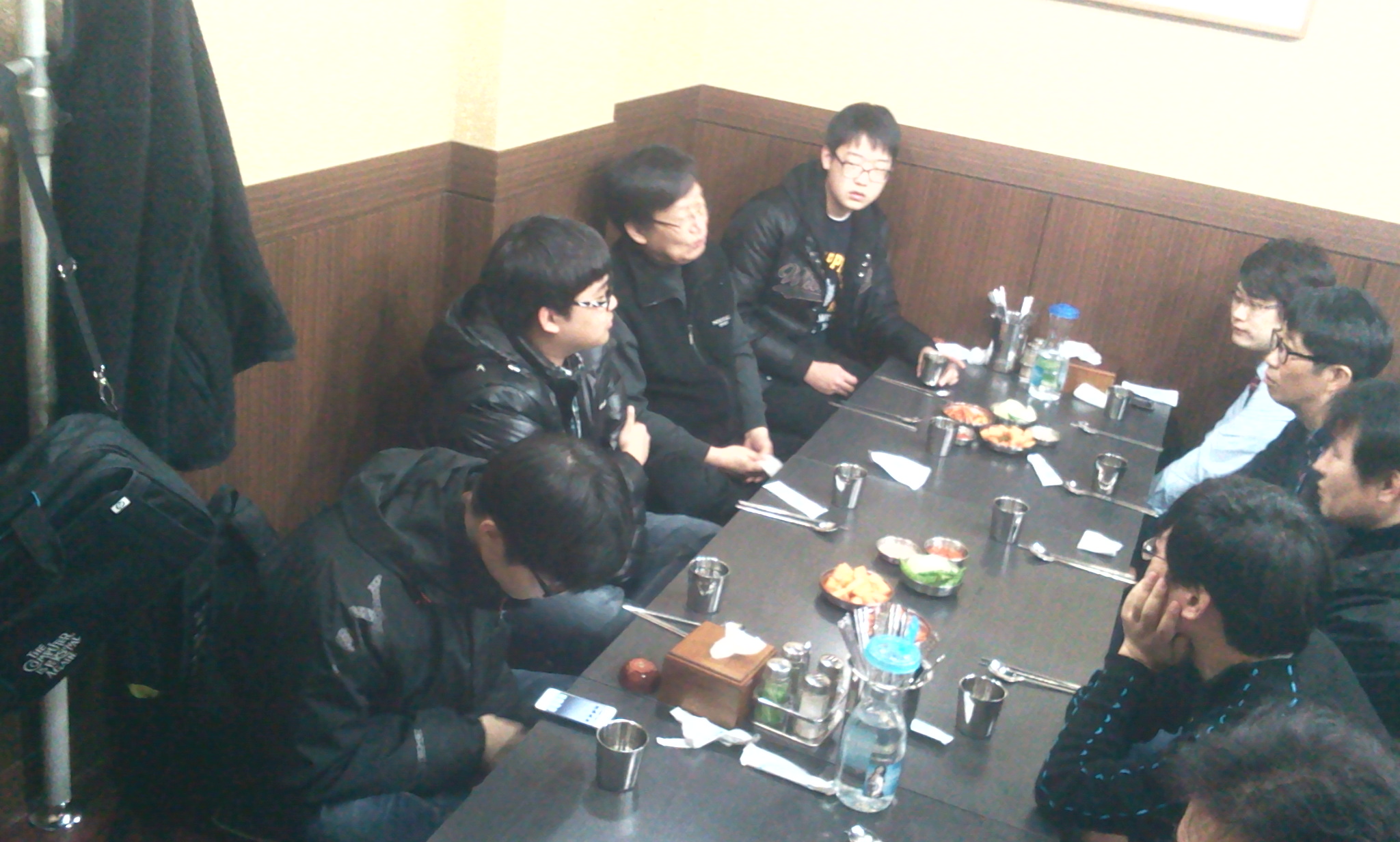 2012-01-14 17.50.54.jpg : xe 사용자모임 식당에서
